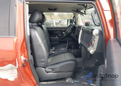 2007 Toyota Fj Cruiser from USA, damaged, VIN JTEBU11F770055539